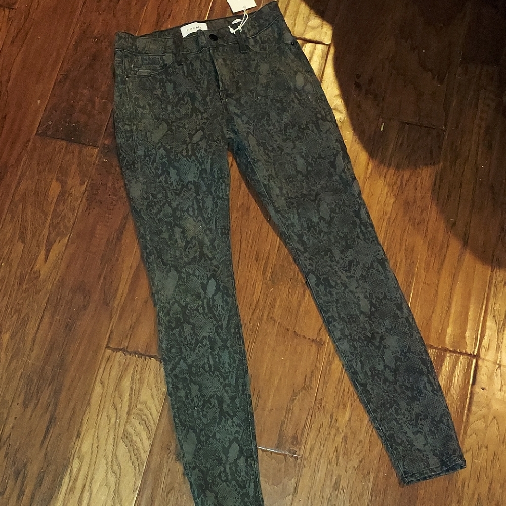 Frame Le Skinny De Jeanne Snake Print Jeans in Tonal Python 26 New